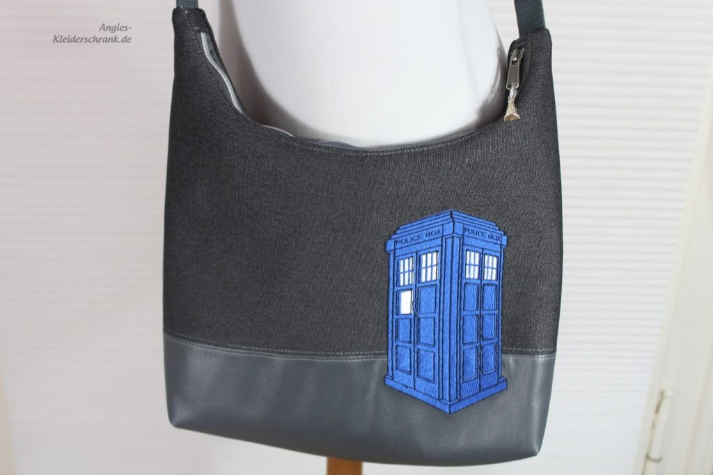 Angies Kleiderschrank, Alle DrinTasche, Policebox